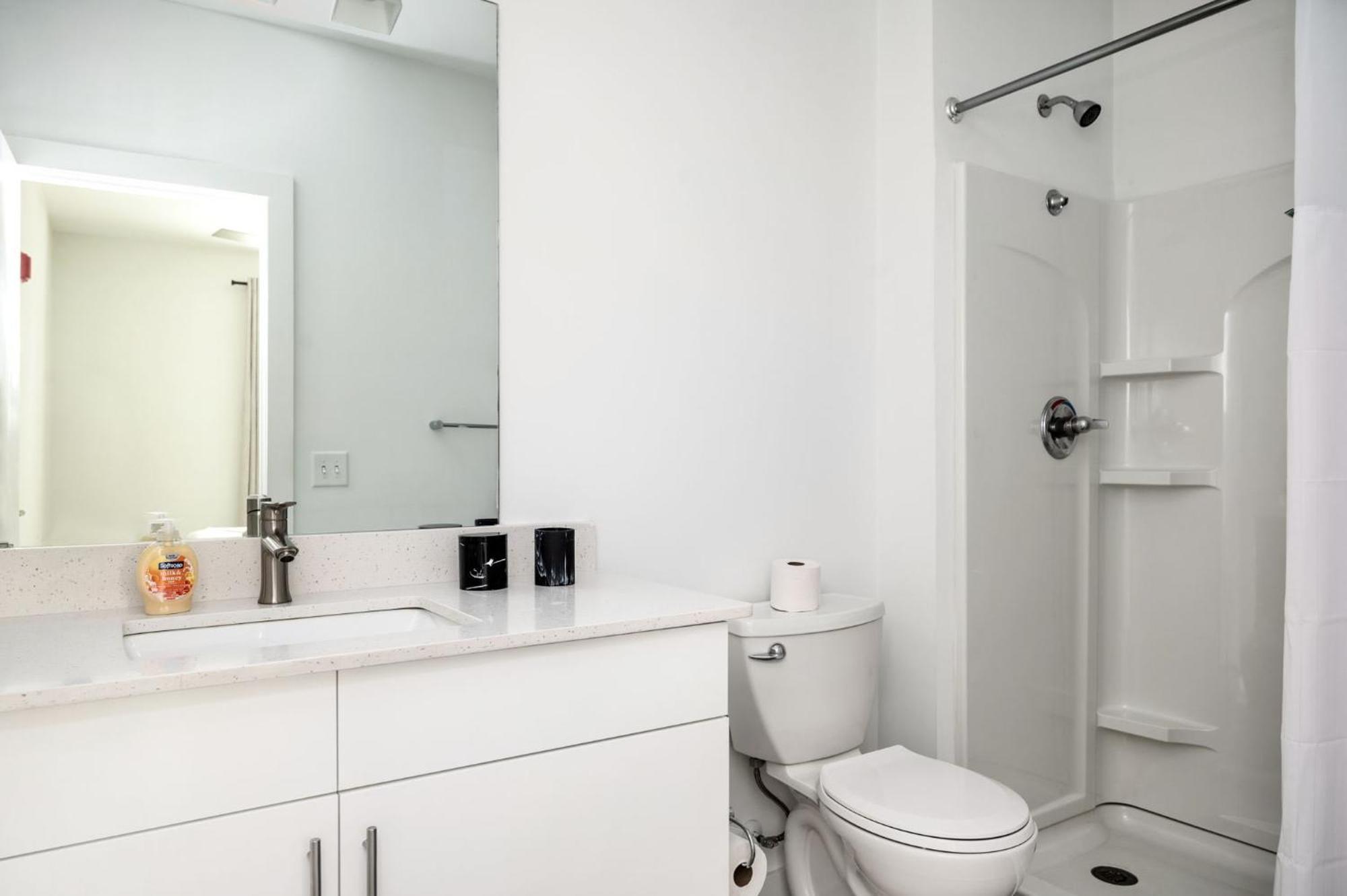 Brand New With Balcony Washer Dryer 542blvd Vakantiehuis Atlanta
